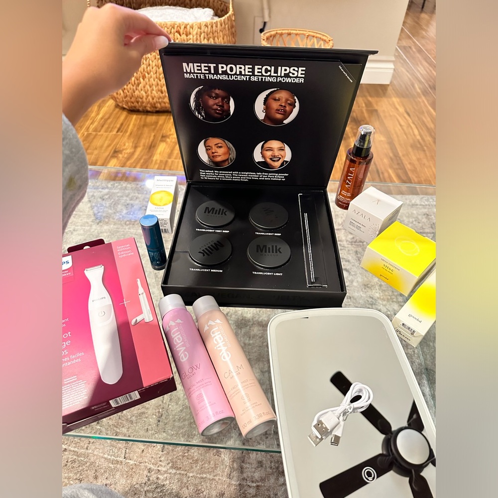 NIB 11-item beauty bundle